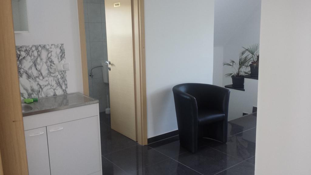 Monaco Rooms Maribor Exteriör bild